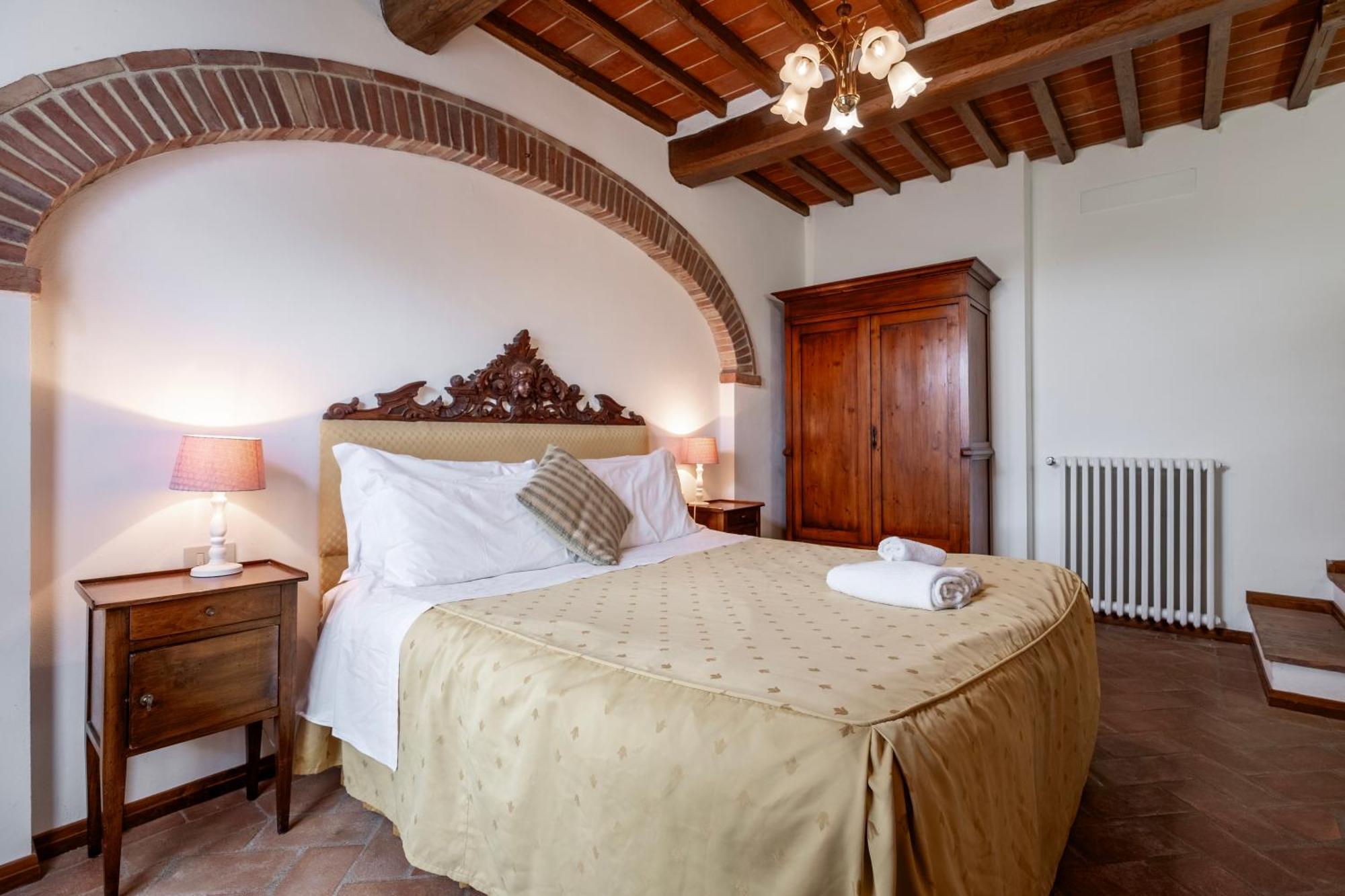 Agriturismo Borgo Sant'Ercolano Ciggiano Exterior foto