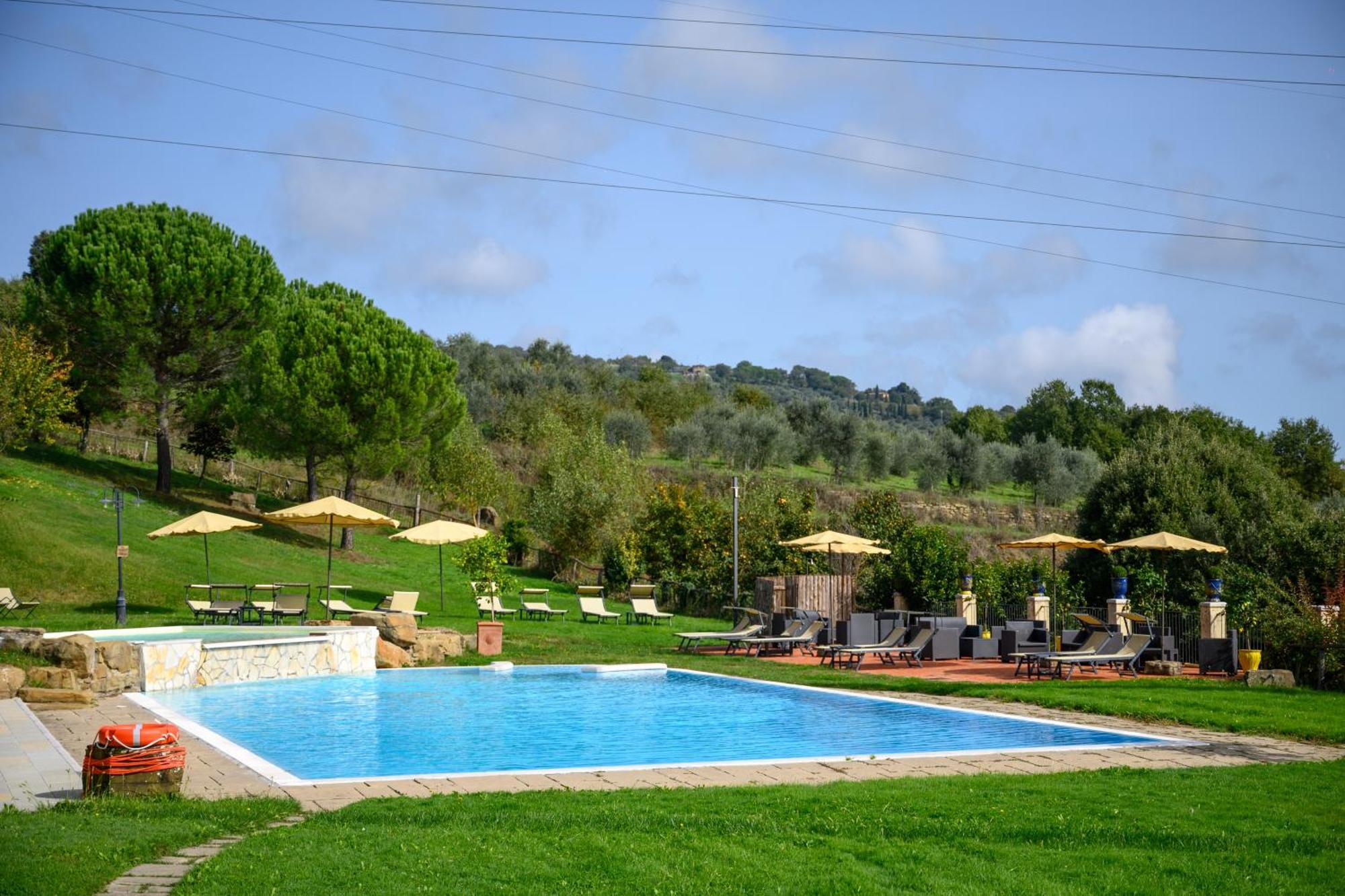 Agriturismo Borgo Sant'Ercolano Ciggiano Exterior foto